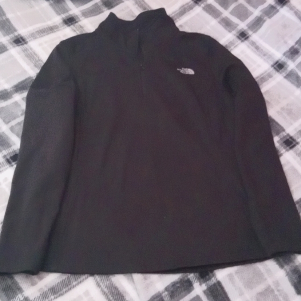 Women's Northface pullover